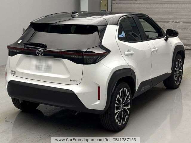 toyota yaris-cross 2025 CFJ1787163 image 2