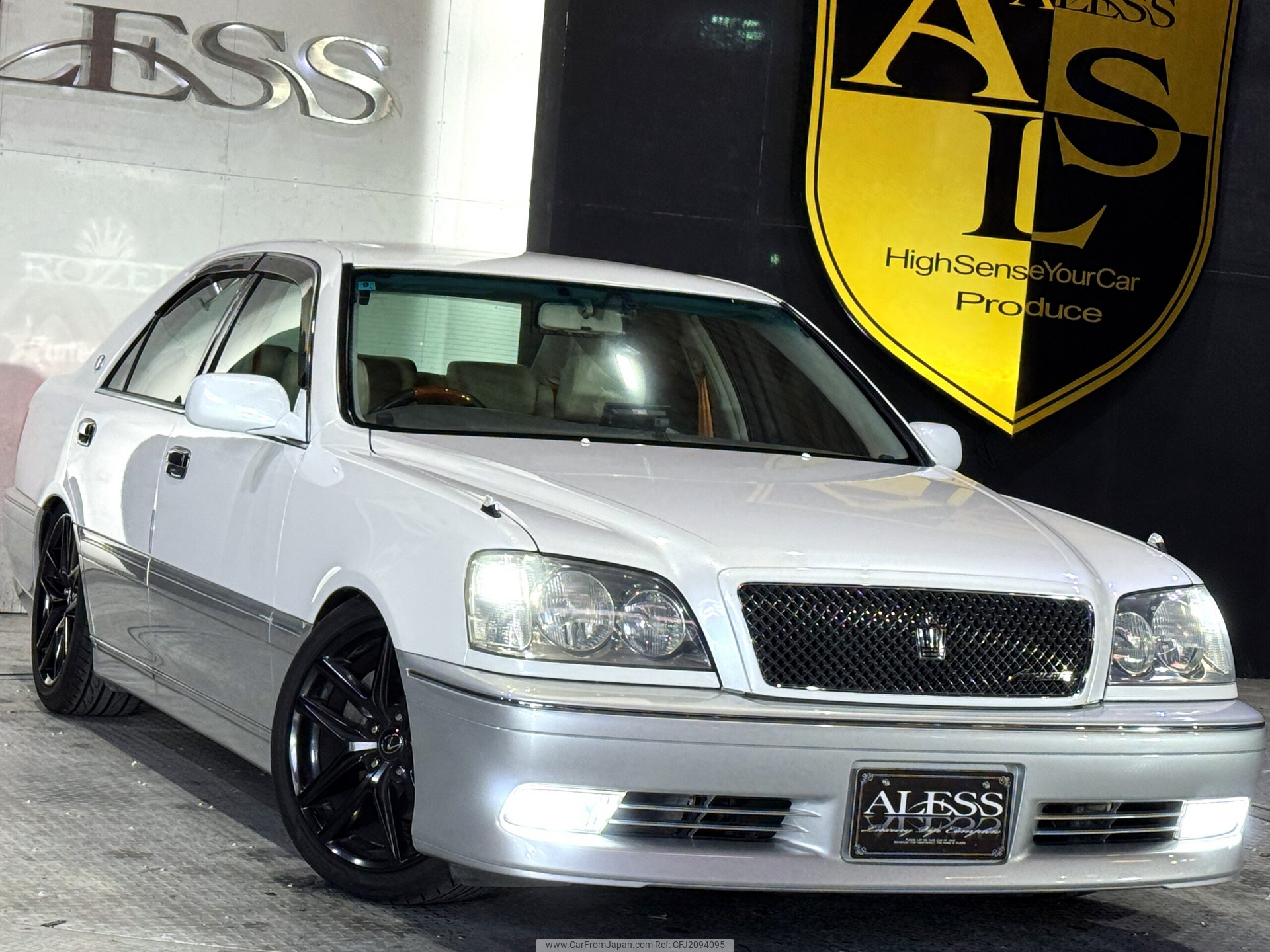 car_ab99806a-0b52-4afa-bdcd- 