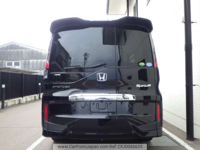 honda stepwagon 2017 -HONDA 【岐阜 303】--Stepwgn DBA-RP3--RP3-1125297---HONDA 【岐阜 303】--Stepwgn DBA-RP3--RP3-1125297- image 2