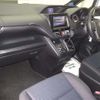 toyota voxy 2018 -TOYOTA--Voxy ZRR80G-0419600---TOYOTA--Voxy ZRR80G-0419600- image 5