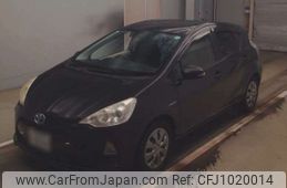 toyota aqua 2013 -TOYOTA 【千葉 554ﾃ1001】--AQUA DAA-NHP10--NHP10-2167508---TOYOTA 【千葉 554ﾃ1001】--AQUA DAA-NHP10--NHP10-2167508-