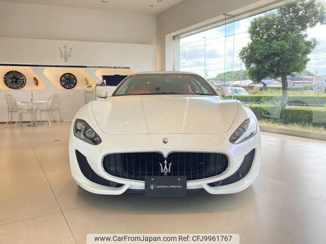 maserati granturismo 2014 -MASERATI--Maserati GranTurismo MGTA1--00124717---MASERATI--Maserati GranTurismo MGTA1--00124717- image 2