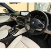 bmw 5-series 2018 quick_quick_DBA-JA20_WBAJA52090G886643 image 3