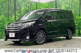 toyota noah 2014 -TOYOTA--Noah DBA-ZRR85W--ZRR85-0017947---TOYOTA--Noah DBA-ZRR85W--ZRR85-0017947-