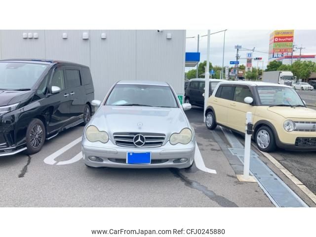 mercedes-benz c-class 2003 -MERCEDES-BENZ--Benz C Class GH-203042--WDC2030422R113560---MERCEDES-BENZ--Benz C Class GH-203042--WDC2030422R113560- image 1