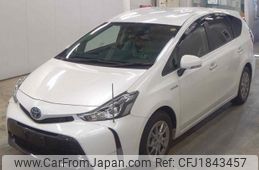toyota prius-α 2020 CFJ1843457