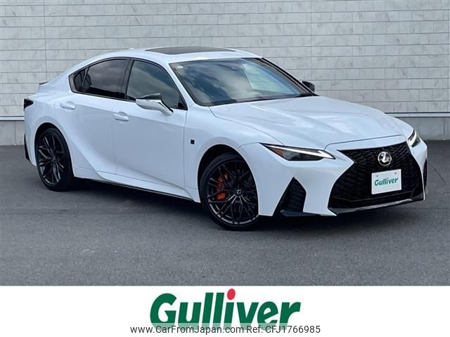 lexus is 2023 CFJ1766985 image 1