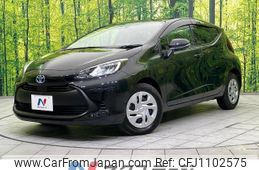 toyota aqua 2022 -TOYOTA--AQUA 6AA-MXPK11--MXPK11-2089380---TOYOTA--AQUA 6AA-MXPK11--MXPK11-2089380-