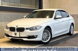 bmw 3-series 2013 -BMW--BMW 3 Series DBA-3B20--WBA3B16040NP51915---BMW--BMW 3 Series DBA-3B20--WBA3B16040NP51915-