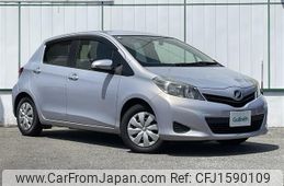 toyota vitz 2012 CFJ1590109