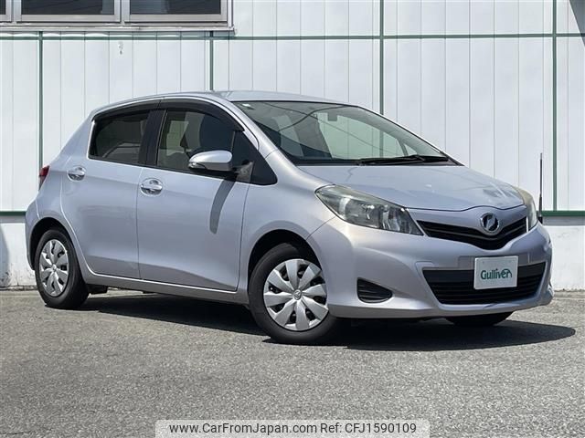 toyota vitz 2012 CFJ1590109 image 1