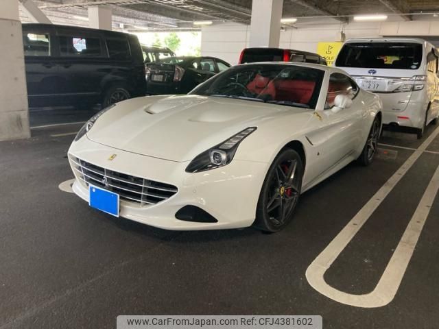 ferrari california 2016 CFJ4381602 image 2