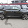 toyota yaris-cross 2023 quick_quick_MXPB10_MXPB10-3036882 image 16