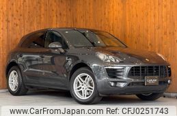 porsche macan 2017 GOO_JP_700055086030240914003