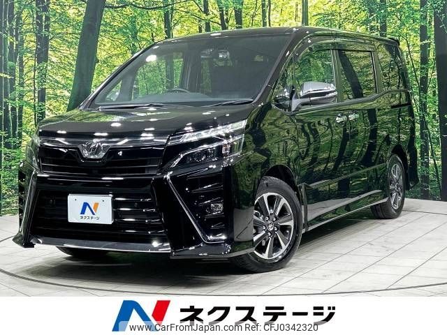 toyota voxy 2020 -TOYOTA--Voxy DBA-ZRR80W--ZRR80-0588587---TOYOTA--Voxy DBA-ZRR80W--ZRR80-0588587- image 1