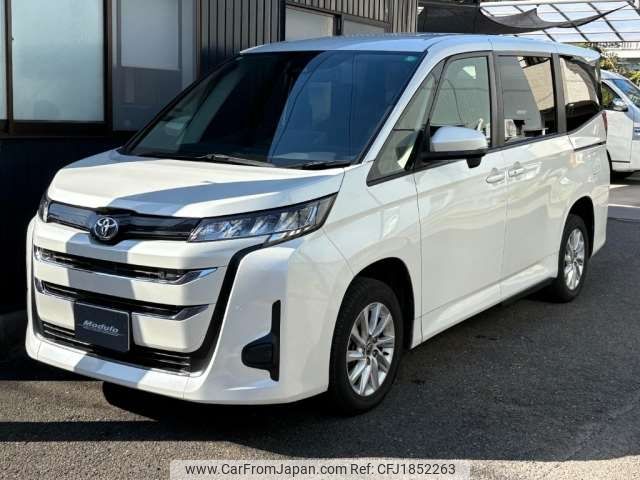 toyota noah 2023 CFJ1852263 image 1