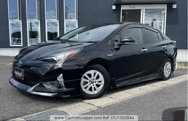 toyota prius 2018 276 image 1