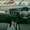 mitsubishi outlander-phev 2013 CFJ1549498 image 8