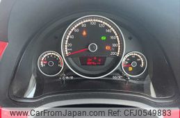 volkswagen up 2013 NIKYO_DF49697