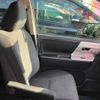 toyota voxy 2010 CFJ1533030 image 9