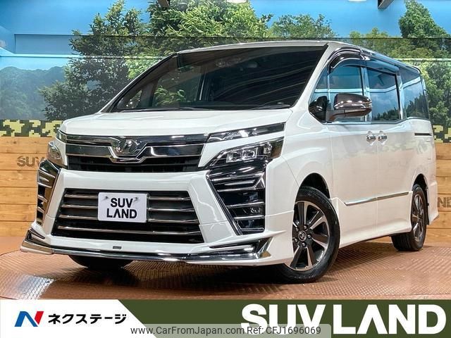 toyota voxy 2017 CFJ1696069 image 1