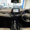 toyota c-hr 2019 quick_quick_6AA-ZYX11_ZYX11-2005040 image 2