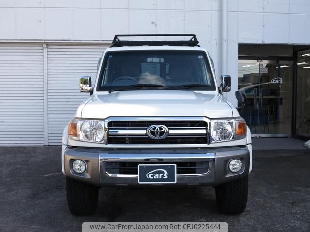 toyota landcruiser-70 2015 quick_quick_GRJ76K_GRJ76-1004779 image 2