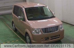 mitsubishi ek-wagon 2010 -MITSUBISHI--ek Wagon H82W--1305852---MITSUBISHI--ek Wagon H82W--1305852-