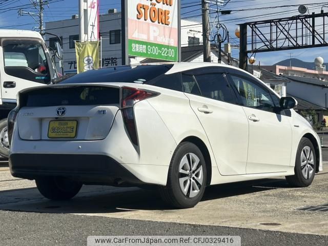 toyota prius 2017 quick_quick_ZVW51_ZVW51-6062167 image 2