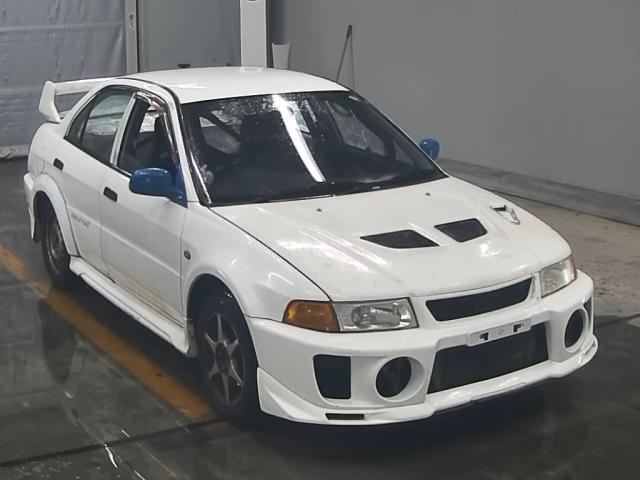 car_ac015385-8caa-49ea-96a6-