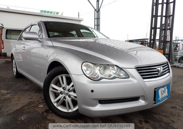 toyota mark-x 2004 REALMOTOR_N2024010208A-24 image 2
