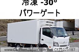 hino dutro 2017 CFJ1071187