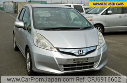 honda-fit-hybrid-2011-1500-car_ac100f20-f7bf-488f-8e37-53a01861cd35