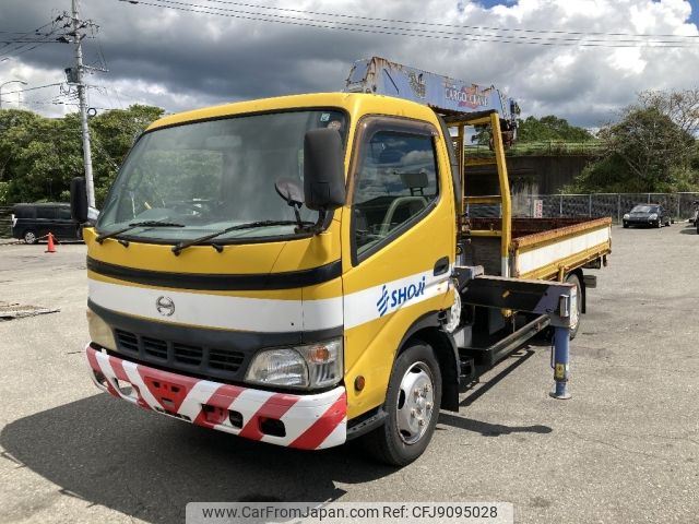 hino dutro 2006 CFJ9095028 image 1
