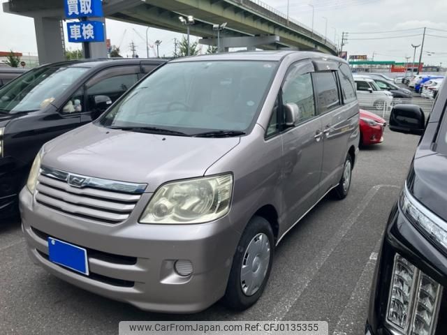 toyota noah 2002 -TOYOTA--Noah TA-AZR60G--AZR60-0061895---TOYOTA--Noah TA-AZR60G--AZR60-0061895- image 2