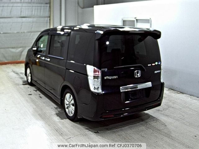 honda stepwagon 2011 -HONDA--Stepwgn RK5-1202745---HONDA--Stepwgn RK5-1202745- image 2