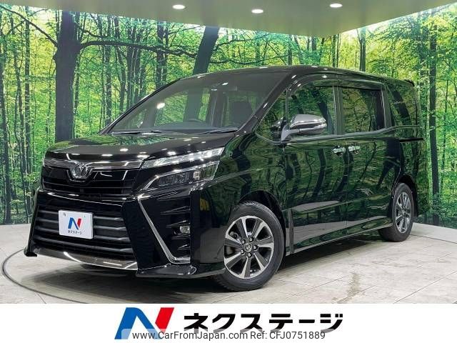 toyota voxy 2018 -TOYOTA--Voxy DBA-ZRR80W--ZRR80-0398624---TOYOTA--Voxy DBA-ZRR80W--ZRR80-0398624- image 1