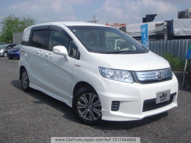 honda freed-spike 2013 CFJ1664866 image 1
