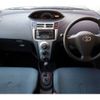 toyota vitz 2005 CFJ1520706 image 9