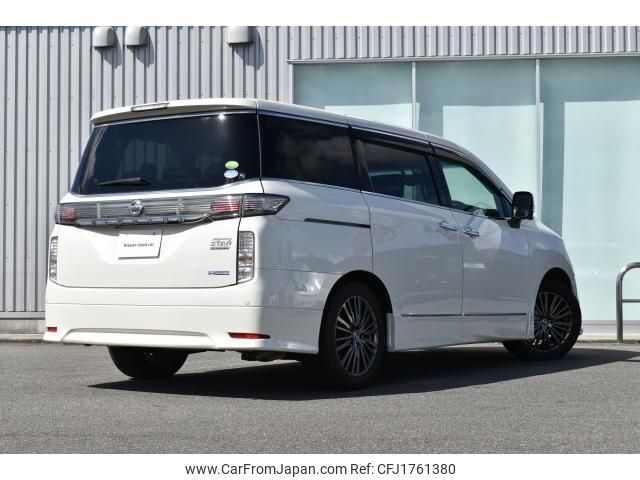 nissan elgrand 2017 CFJ1761380 image 2