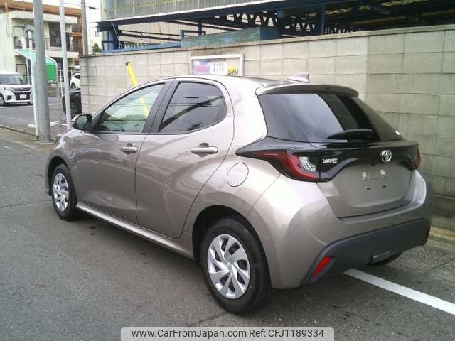 toyota yaris 2022 -TOYOTA--Yaris 5BA-MXPA10--MXPA10-2058001---TOYOTA--Yaris 5BA-MXPA10--MXPA10-2058001- image 2