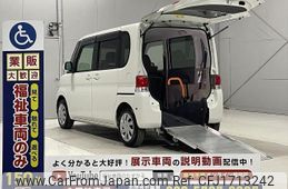 daihatsu tanto 2011 CFJ1713242