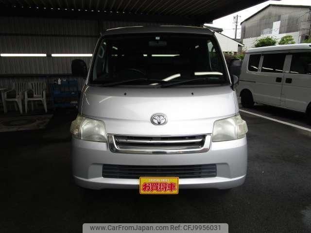 toyota liteace-van 2011 quick_quick_ABF-S402M_S402M-0025902 image 2