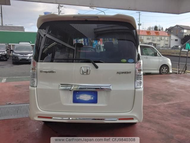 honda stepwagon 2011 -HONDA--Stepwgn RK6--1101675---HONDA--Stepwgn RK6--1101675- image 2