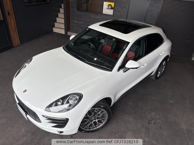 porsche macan 2015 quick_quick_95BCTM_WP1ZZZ95ZFLB70309 image 2