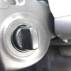 mazda verisa 2011 CFJ1645404 image 9