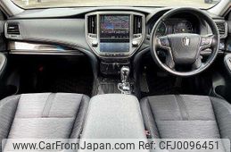 toyota crown 2015 504928-923190