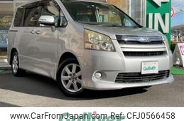 toyota noah 2010 -TOYOTA--Noah DBA-ZRR70W--ZRR70-0318568---TOYOTA--Noah DBA-ZRR70W--ZRR70-0318568-