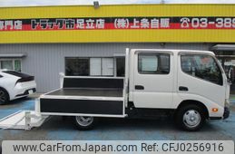 hino dutro 2017 GOO_NET_EXCHANGE_0500956A30240927W001