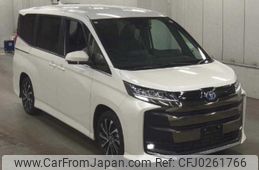 toyota noah 2023 quick_quick_6AA-ZWR90W_ZWR90-0082839